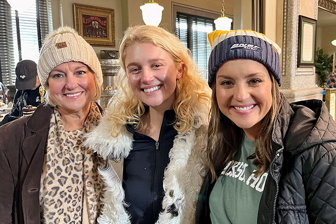 Kendall and her mother Stacey with actress Julia Schlaepfer (center), who plays Alexandra in “1923”