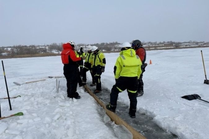 BNSF and first responders in Williston, North Dakota. BNSF and first responders in Williston, North Dakota.